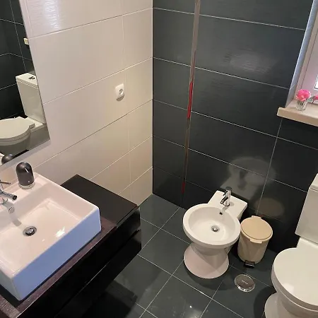 Apartamento Beautiful 1 Bedroom Close To The